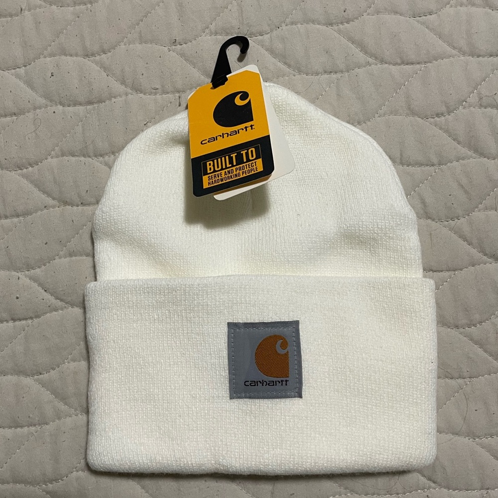 NWT Carhartt Beanie